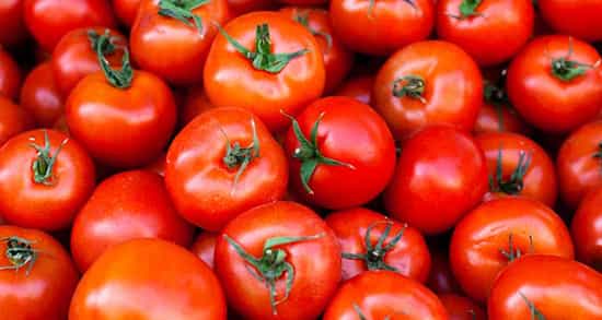 خواص فوق العاده گوجه فرنگی برای بدن + عوارض آن