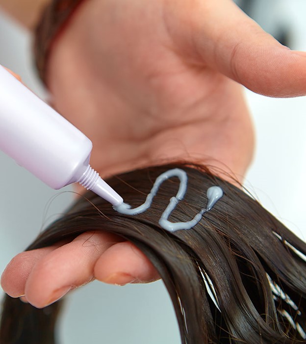خطرات و عوارض صاف کردن مو کدامند؟